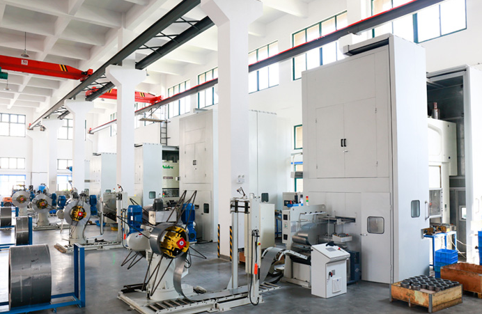 如何评估一家智能传动设备公司的技术研发与制造实力？